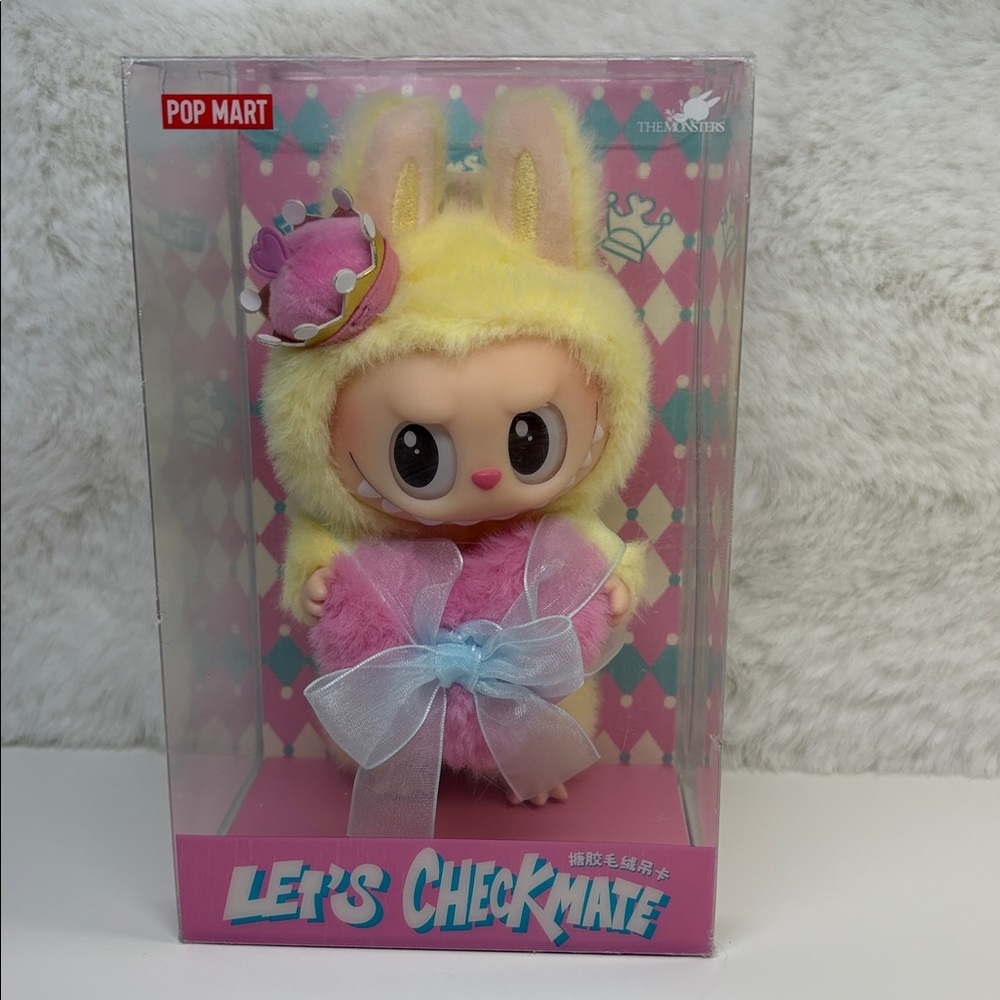 Pop Mart Let's Checkmate Labubu